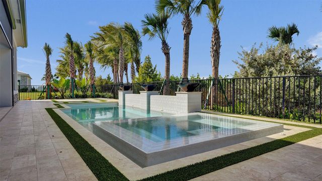 13930 Bastille Street, Palm Beach Gardens, FL 33412