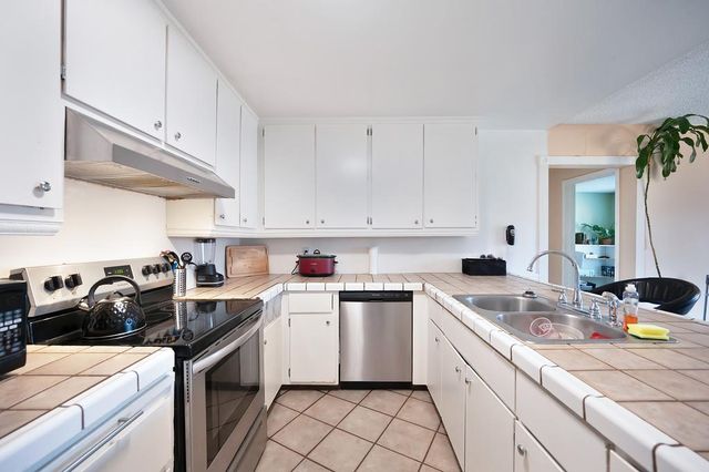 3100 Funston Dr, Sacramento, CA 95833