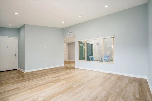 8816 Yuba Circle 1111B, Huntington Beach, CA 92646