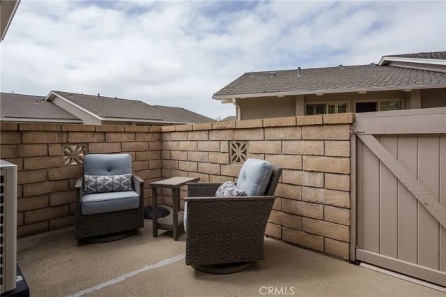 8816 Yuba Circle 1111B, Huntington Beach, CA 92646