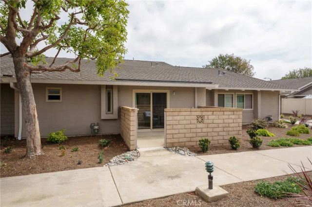 8816 Yuba Circle 1111B, Huntington Beach, CA 92646