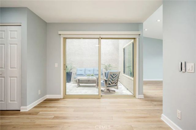 8816 Yuba Circle 1111B, Huntington Beach, CA 92646