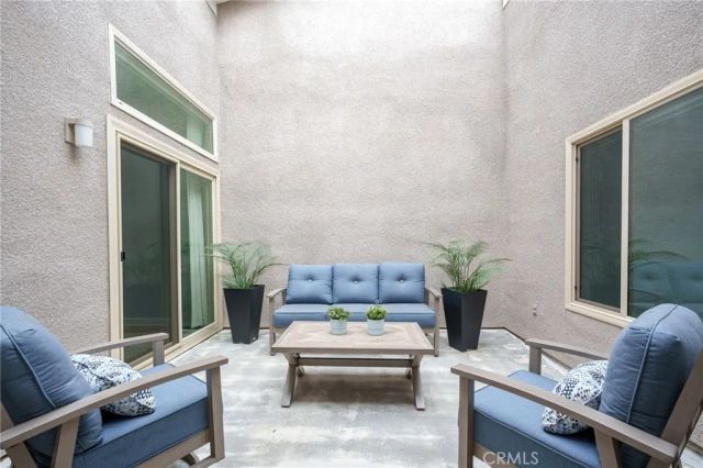 8816 Yuba Circle 1111B, Huntington Beach, CA 92646