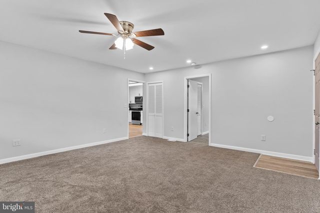 2228 KOHN RD, Harrisburg, PA 17110