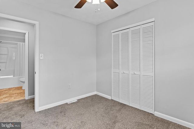 2228 KOHN RD, Harrisburg, PA 17110
