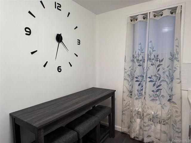 530 Dubois Avenue 7C, Valley Stream, NY 11581