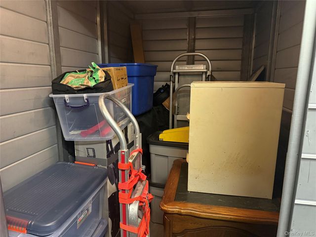 530 Dubois Avenue 7C, Valley Stream, NY 11581