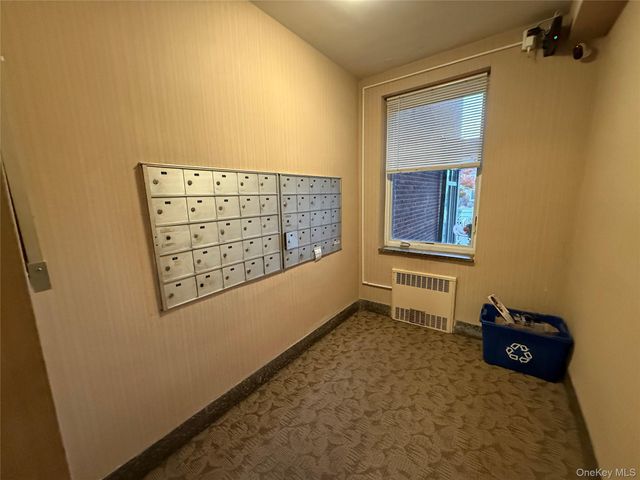 530 Dubois Avenue 7C, Valley Stream, NY 11581