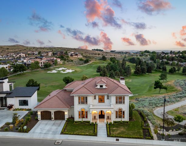 1083 E Chardie Rd, Boise, ID 83702