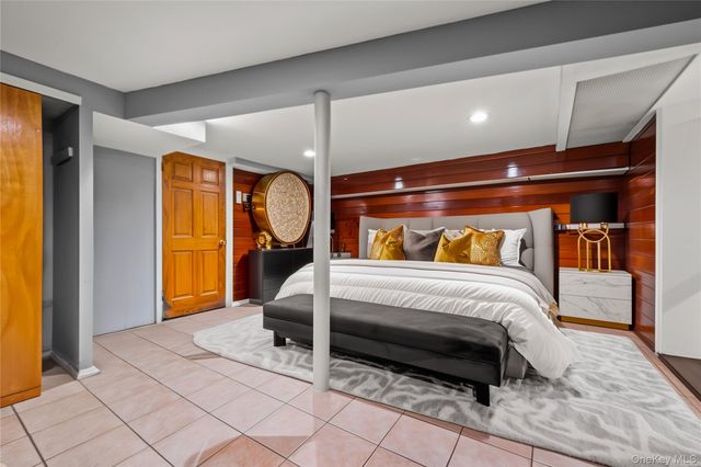 2312 121st Street, College Point, NY 11356