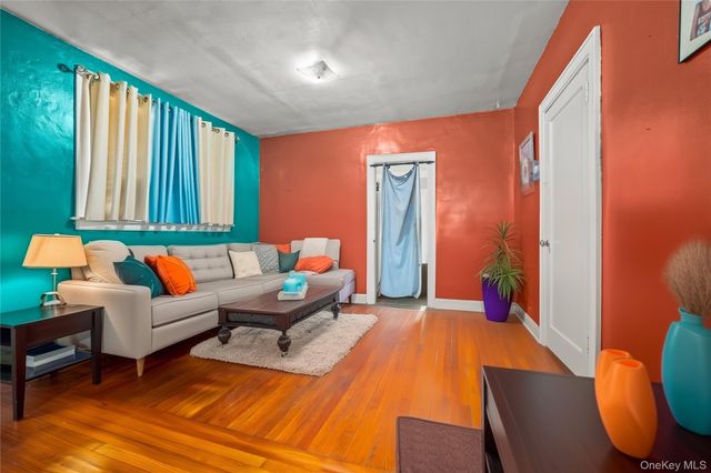 2312 121st Street, College Point, NY 11356