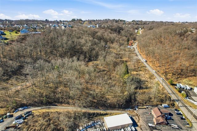 1103 Mount Nebo Rd, Pittsburgh, PA 15237