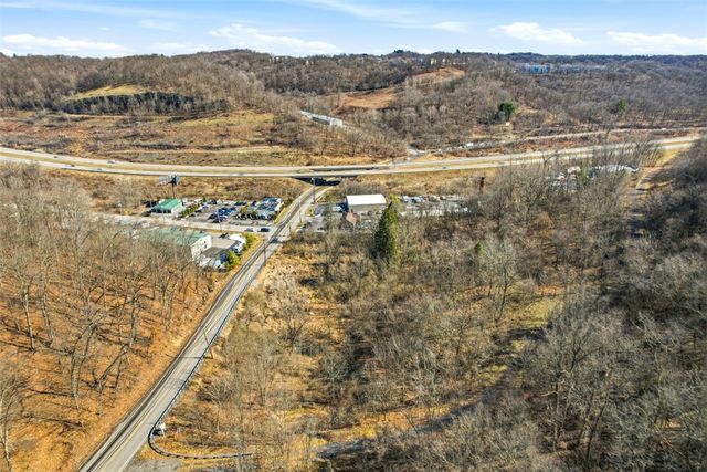 1103 Mount Nebo Rd, Pittsburgh, PA 15237