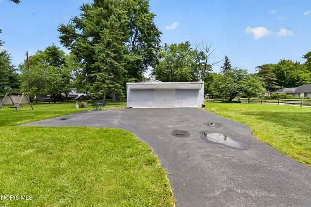 1655 Eastgate Road, Toledo, OH 43614