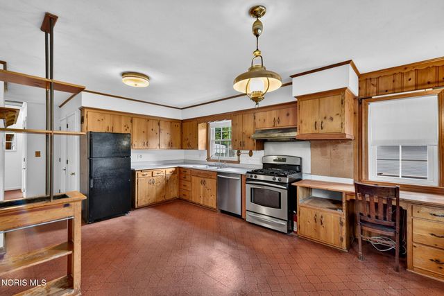 1655 Eastgate Road, Toledo, OH 43614