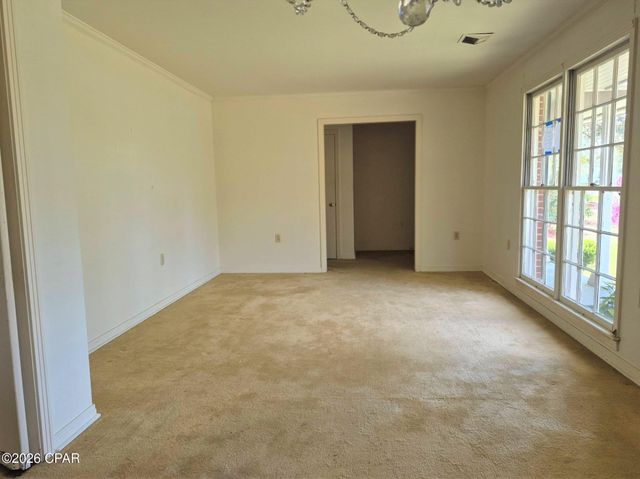 853 1st Street, Chipley, FL 32428