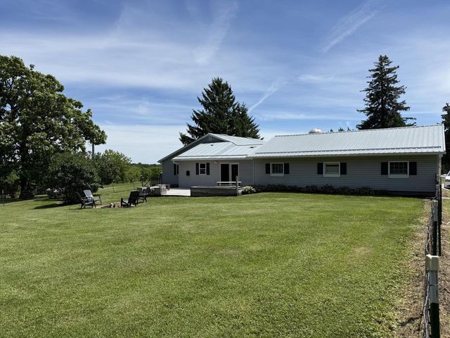 W3494 MCCLINTOCK ROAD, Mindoro, WI 54644