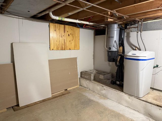 W3494 MCCLINTOCK ROAD, Mindoro, WI 54644
