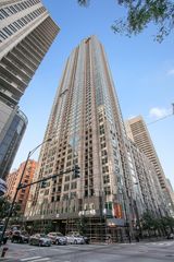 33 W Ontario Street 27H, Chicago, IL 60654