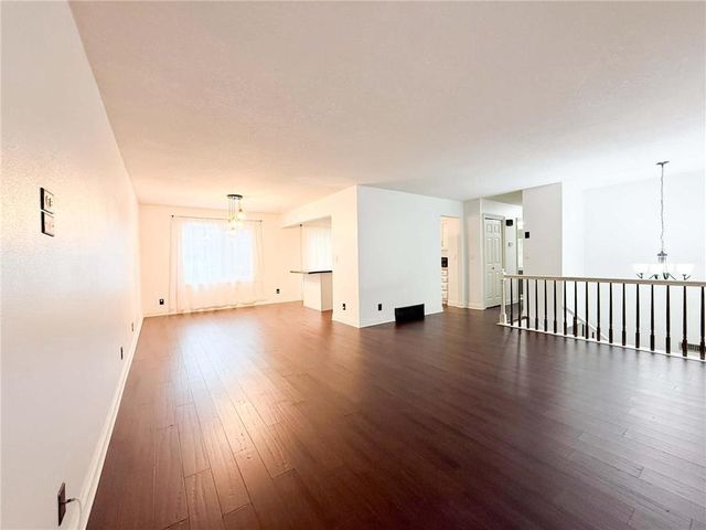 3611 Golf Road, Eau Claire, WI 54701