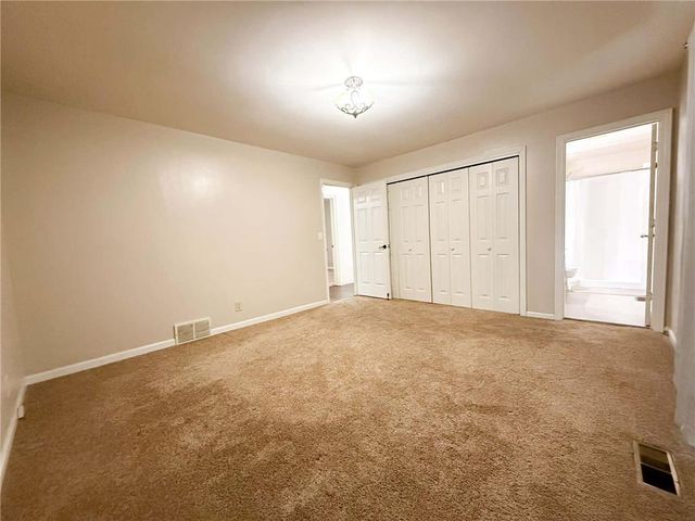 3611 Golf Road, Eau Claire, WI 54701