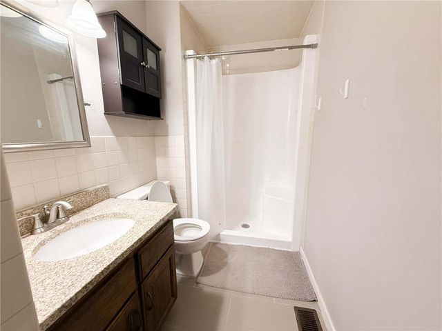 3611 Golf Road, Eau Claire, WI 54701