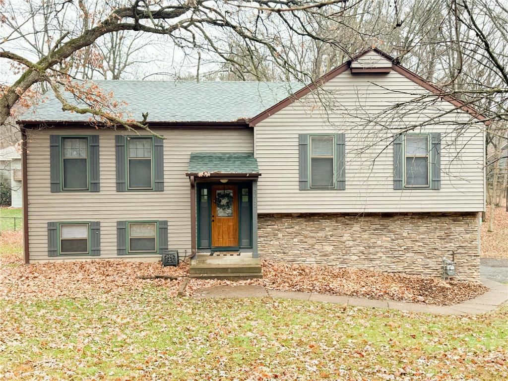 3611 Golf Road, Eau Claire, WI 54701