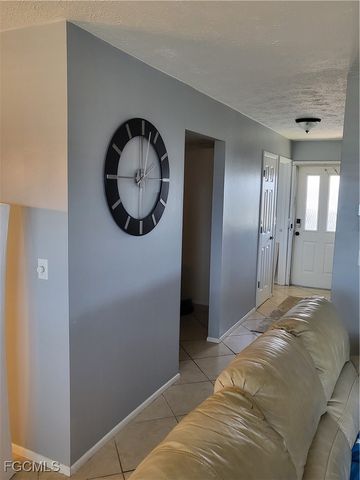 4520 SE 6th PL 2A, Cape Coral, FL 33904