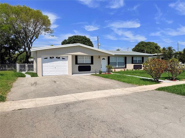 4731 NW 11th St, Lauderhill, FL 33313