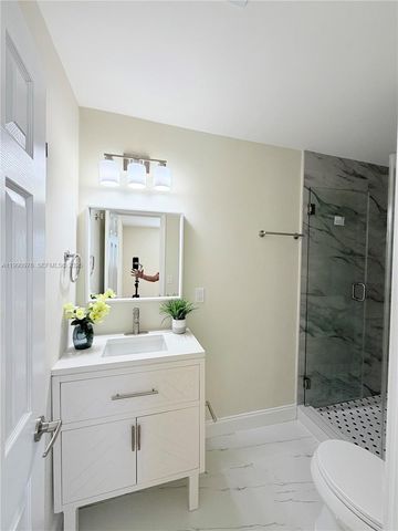 4731 NW 11th St, Lauderhill, FL 33313