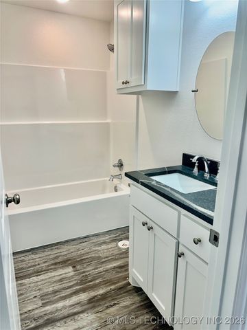 102 Section Line, Calera, OK 74730