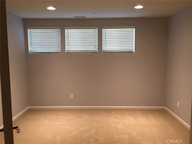1800 Oak Street 203, Torrance, CA 90501
