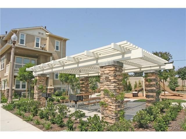 1800 Oak Street 203, Torrance, CA 90501