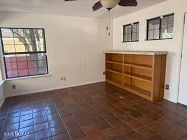 7127 E Calle Arturo, Tucson, AZ 85710