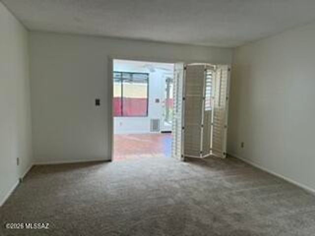 7127 E Calle Arturo, Tucson, AZ 85710