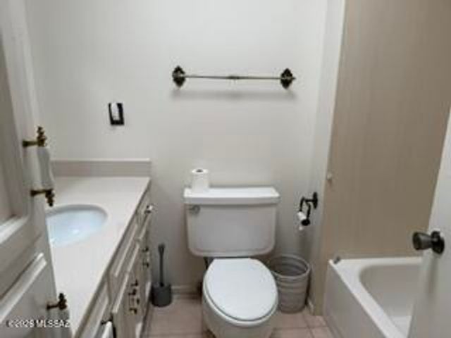 7127 E Calle Arturo, Tucson, AZ 85710