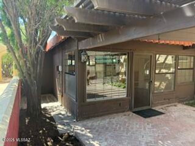 7127 E Calle Arturo, Tucson, AZ 85710