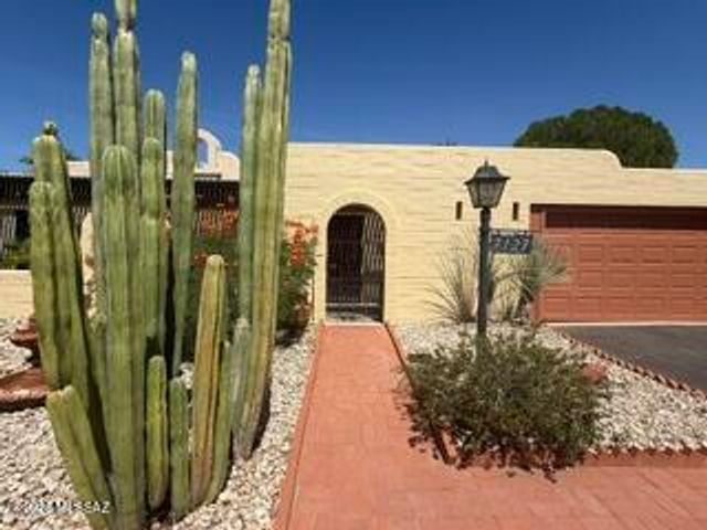 7127 E Calle Arturo, Tucson, AZ 85710