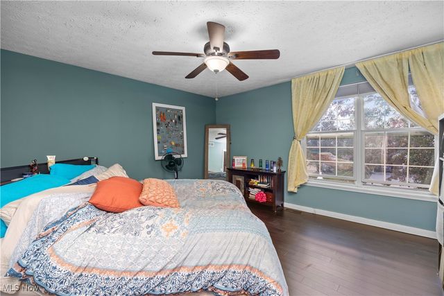 9584 Taberna Lane, Olmsted Twp, OH 44138