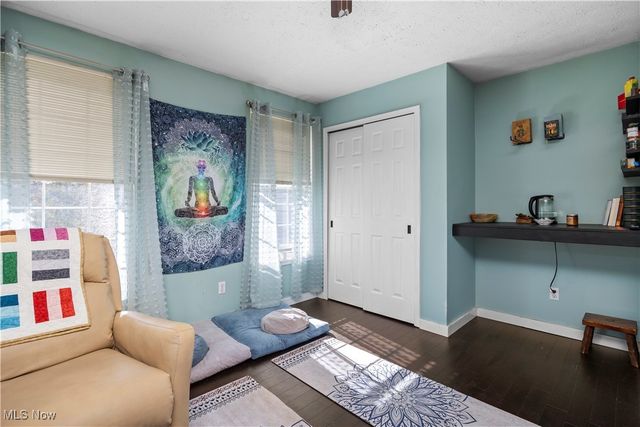 9584 Taberna Lane, Olmsted Twp, OH 44138