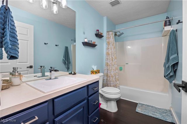 9584 Taberna Lane, Olmsted Twp, OH 44138