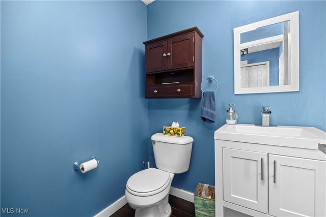 9584 Taberna Lane, Olmsted Twp, OH 44138