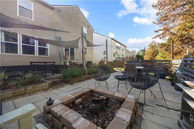 9584 Taberna Lane, Olmsted Twp, OH 44138