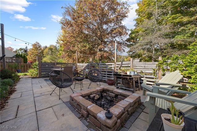 9584 Taberna Lane, Olmsted Twp, OH 44138