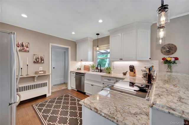 21 Benedict Road, White Plains, NY 10607