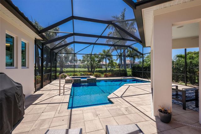 4821 ROYAL DORNOCH CIRCLE, Bradenton, FL 34211