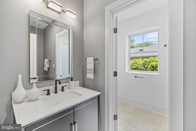 8609 WOODBROOK LN, Chevy Chase, MD 20815