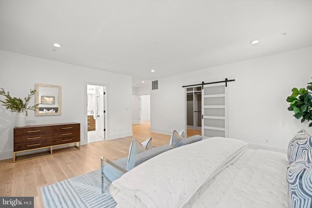 8609 WOODBROOK LN, Chevy Chase, MD 20815