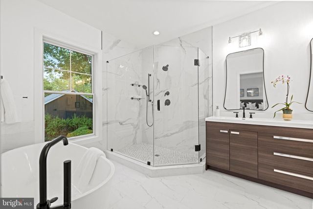 8609 WOODBROOK LN, Chevy Chase, MD 20815