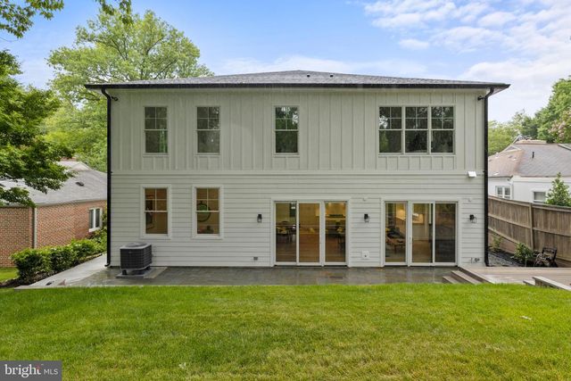 8609 WOODBROOK LN, Chevy Chase, MD 20815